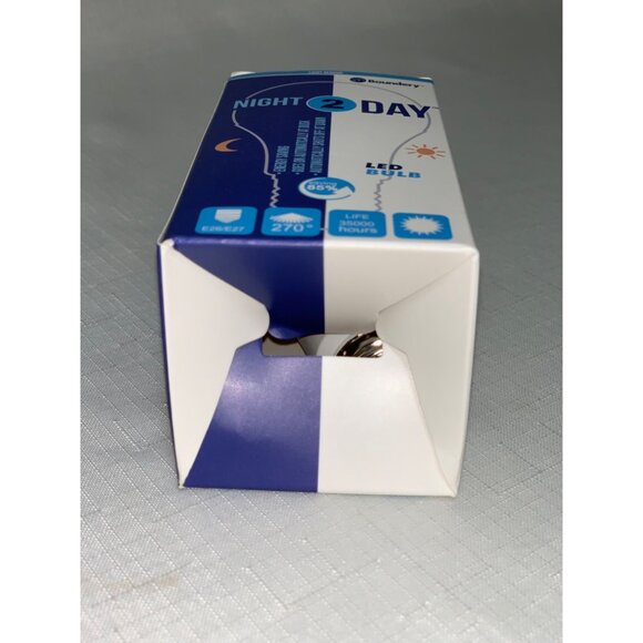 Boundery Night2Day LED Bulb E26/E27 8W 270° Light Sensor 5000K-5500K 800 Lumens - Picture 7 of 7